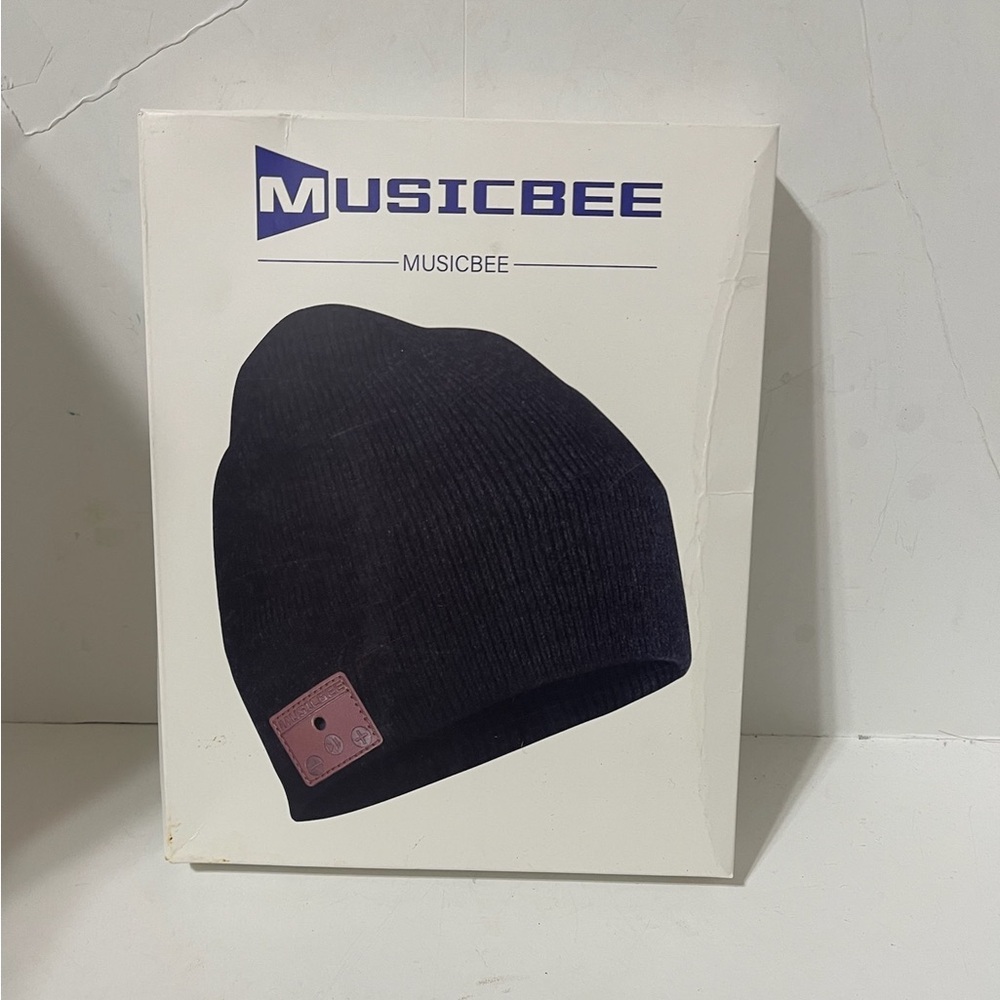 Musicbee Wireless Bluetooth Winter Cap Navy Beanie with microphone and Speakers